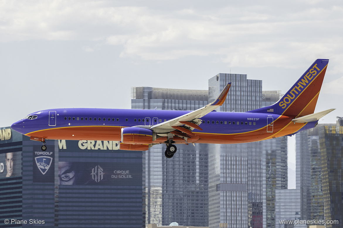 Southwest Airlines Boeing 737-800 N8623F at McCarran International Airport (KLAS/LAS)