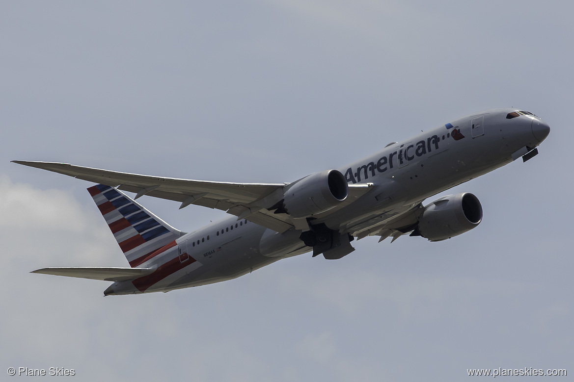 American Airlines Boeing 787-8 N816AA at Los Angeles International Airport (KLAX/LAX)