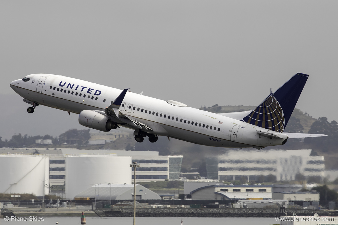 United Airlines Boeing 737-800 N76269 at San Francisco International Airport (KSFO/SFO)