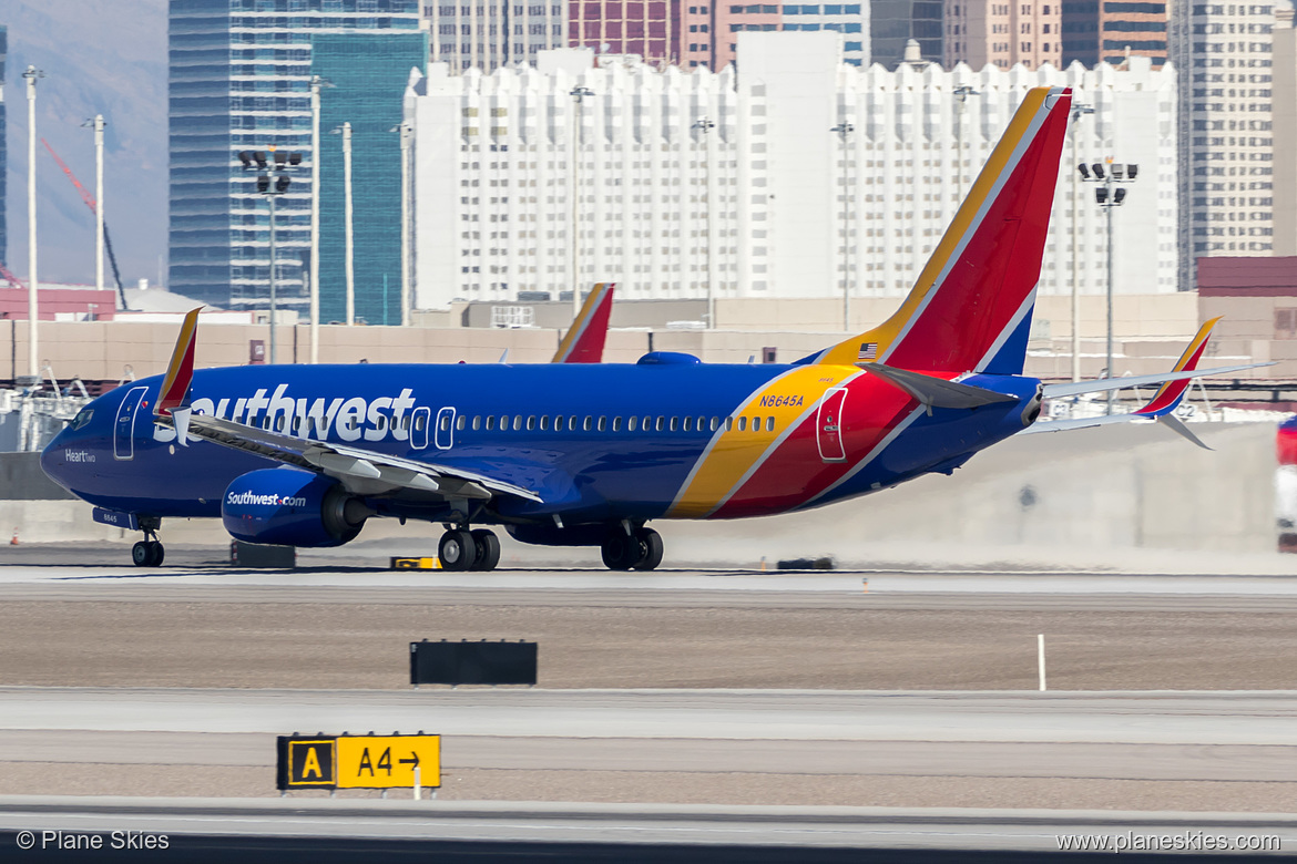 Southwest Airlines Boeing 737-800 N8645A at McCarran International Airport (KLAS/LAS)