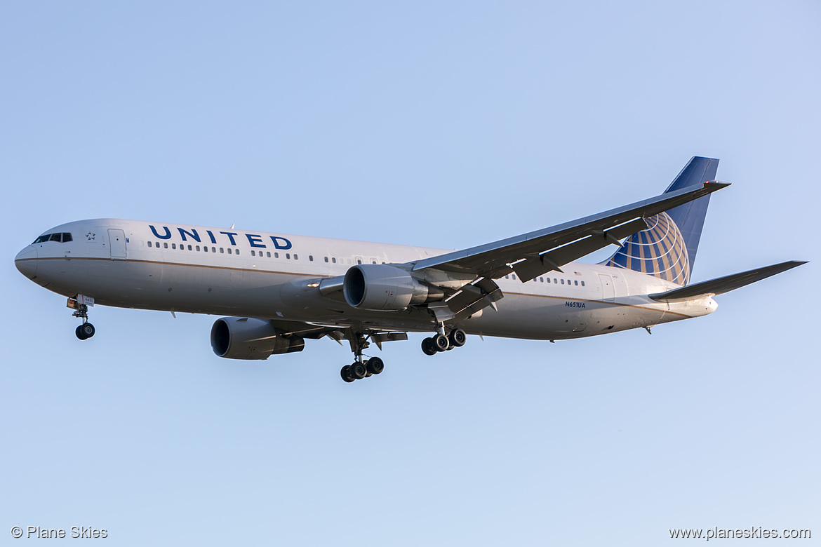 United Airlines Boeing 767-300ER N651UA at London Heathrow Airport (EGLL/LHR)