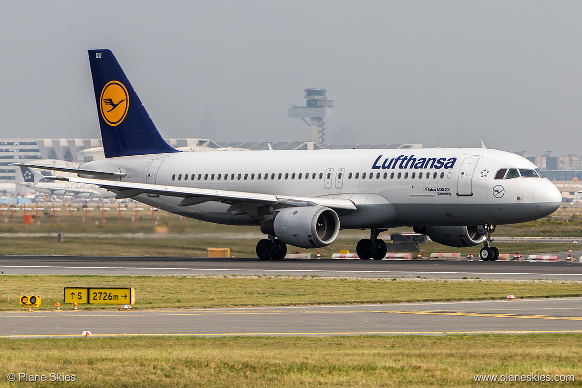 Lufthansa Airbus A320-200 D-AIQU at Frankfurt am Main International Airport (EDDF/FRA)