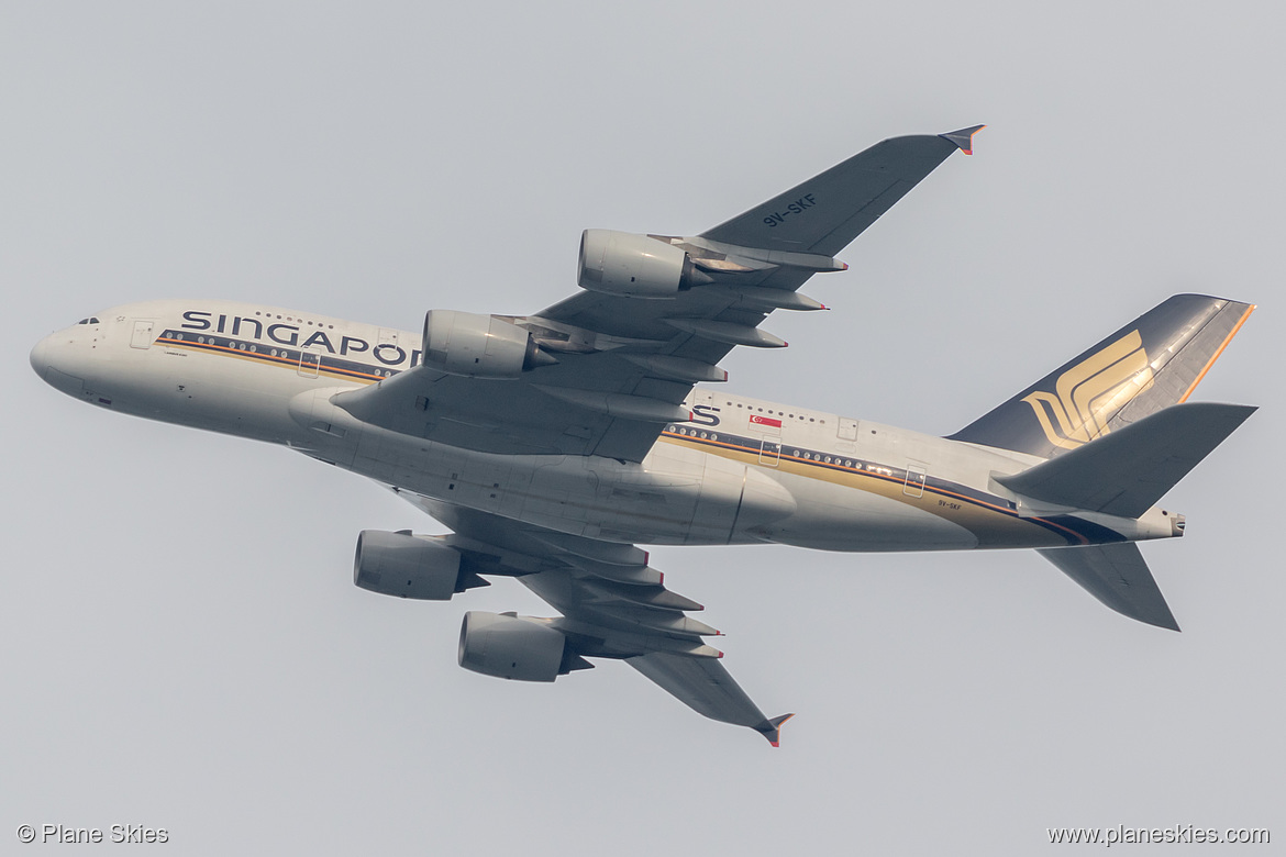 Singapore Airlines Airbus A380-800 9V-SKF at Singapore Changi Airport (WSSS/SIN)