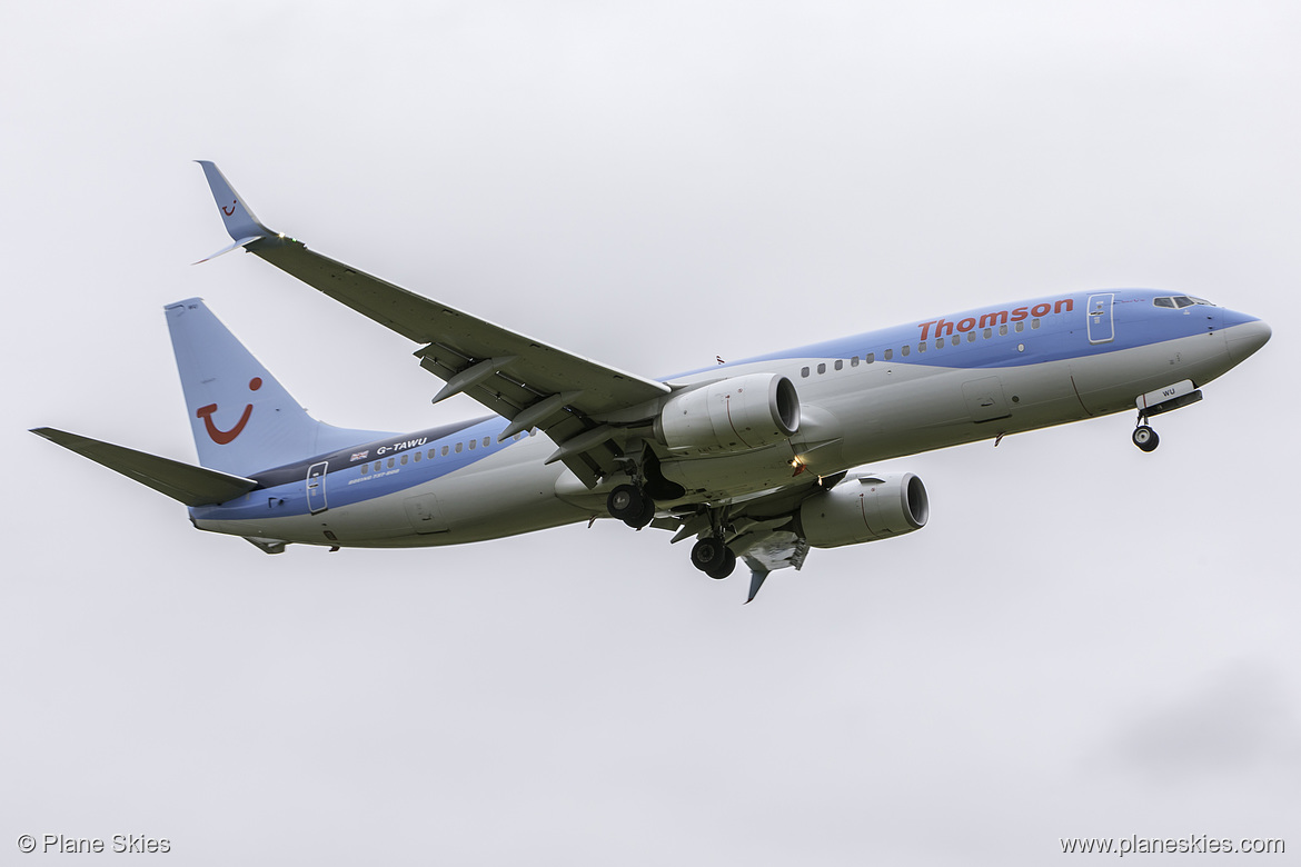 TUI UK Boeing 737-800 G-TAWU at Birmingham International Airport (EGBB/BHX)