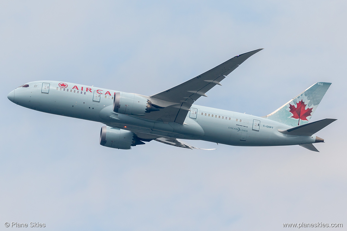 Air Canada Boeing 787-8 C-GHPT at Frankfurt am Main International Airport (EDDF/FRA)