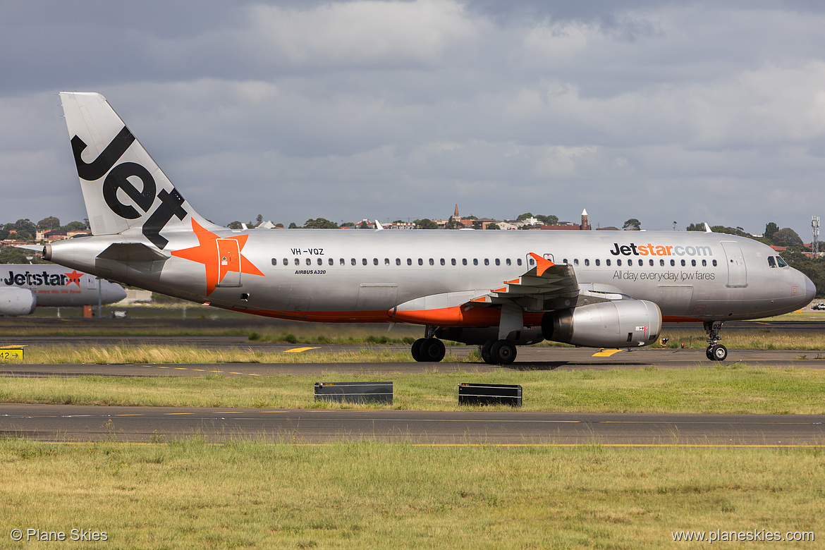 Jetstar Airways Airbus A320-200 VH-VQZ at Sydney Kingsford Smith International Airport (YSSY/SYD)