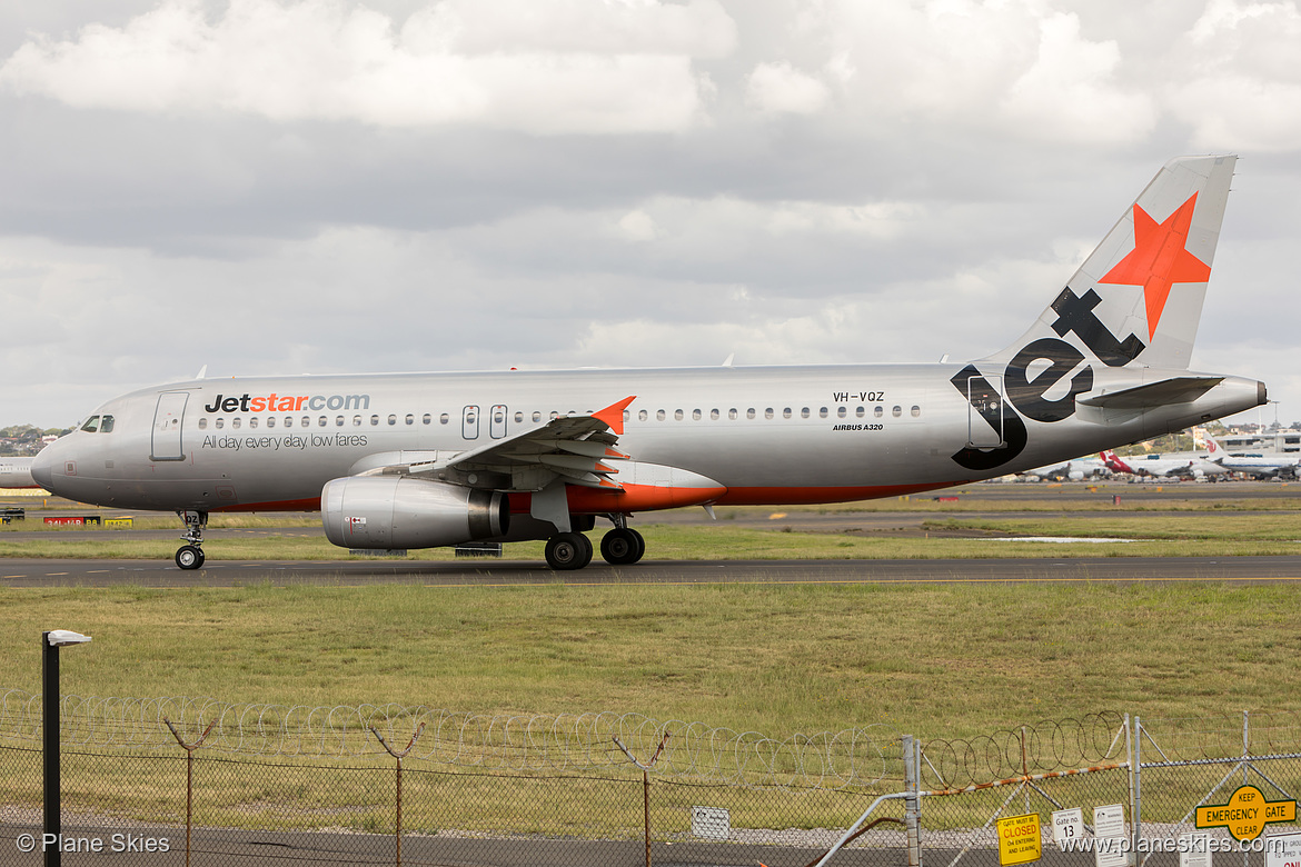 Jetstar Airways Airbus A320-200 VH-VQZ at Sydney Kingsford Smith International Airport (YSSY/SYD)