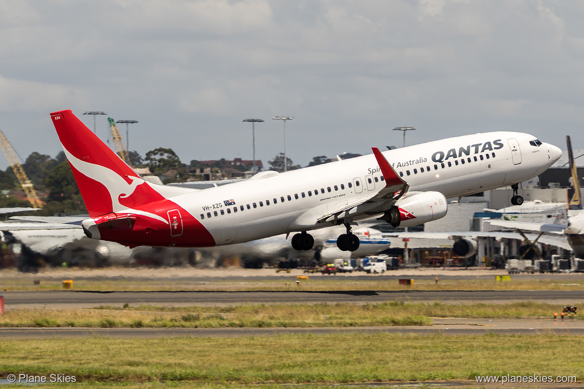 Qantas Boeing 737-800 VH-XZG at Sydney Kingsford Smith International Airport (YSSY/SYD)