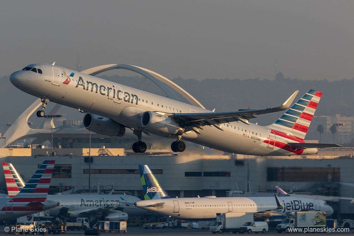 American Airlines Airbus A321-200 N155NN at Los Angeles International Airport (KLAX/LAX)