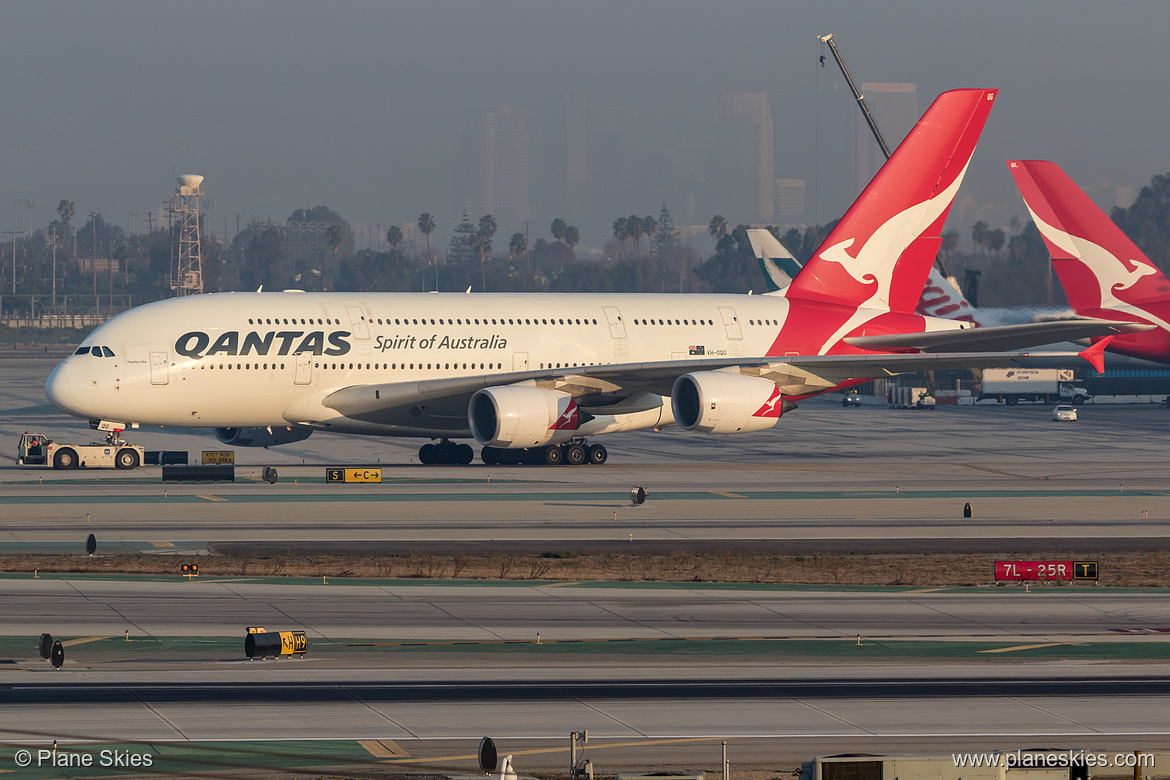 Qantas Airbus A380-800 VH-OQG at Los Angeles International Airport (KLAX/LAX)