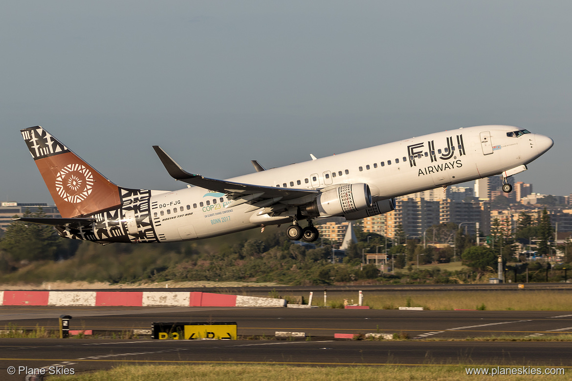 Fiji Airways Boeing 737-800 DQ-FJG at Sydney Kingsford Smith International Airport (YSSY/SYD)