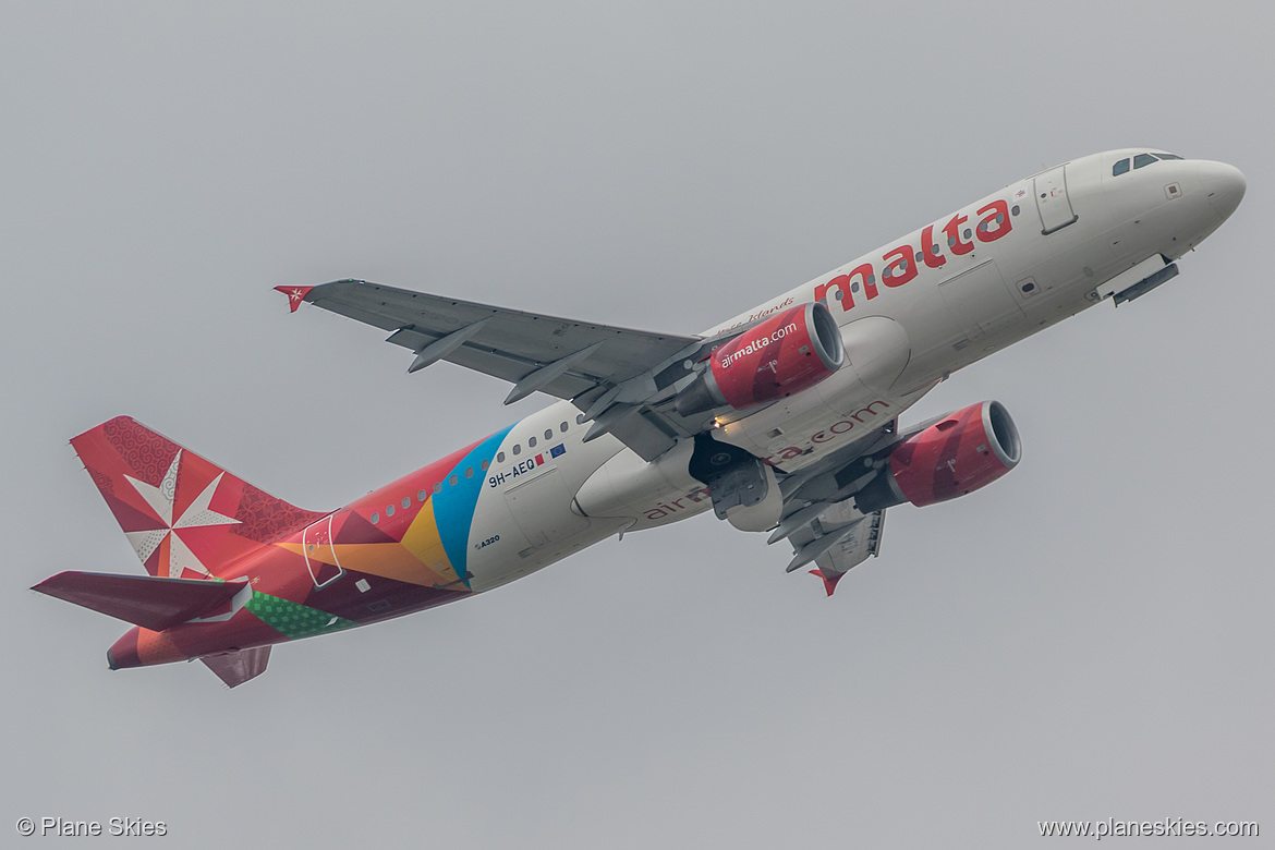 Air Malta Airbus A320-200 9H-AEQ at London Heathrow Airport (EGLL/LHR)