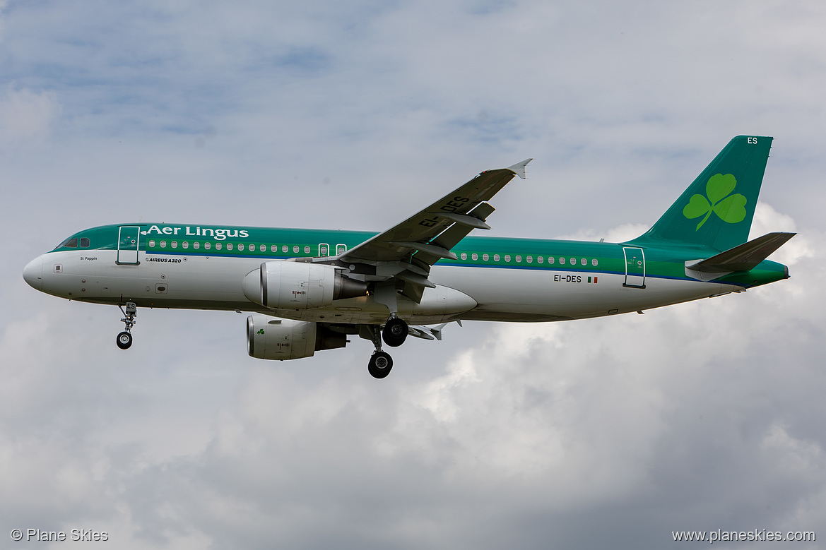 Aer Lingus Airbus A320-200 EI-DES at London Heathrow Airport (EGLL/LHR)